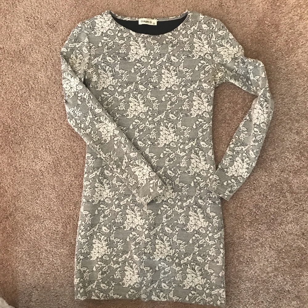 Long Sleeve mini dress 🖤